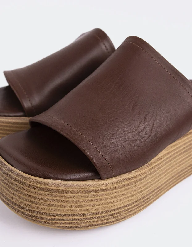 Beluga Dk.Brown Leather