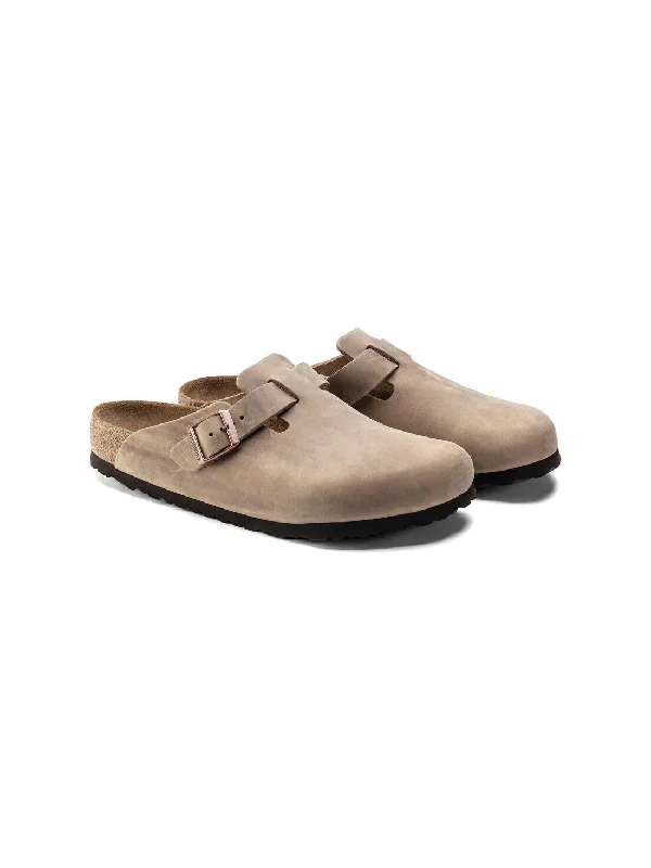 BIRKENSTOCK Boston Soft Footbed Clog: Oiled Leather