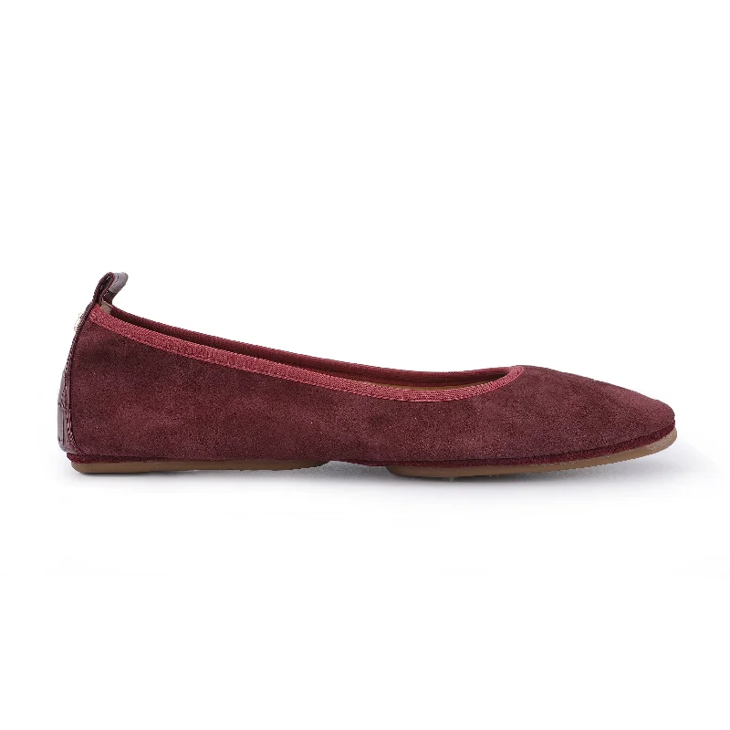 Vienna Foldable Ballet Flat in Amarena Suede