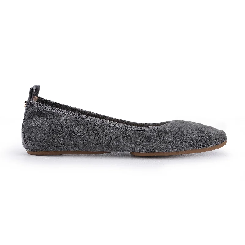 Vienna Foldable Ballet Flat in Smoke Suede