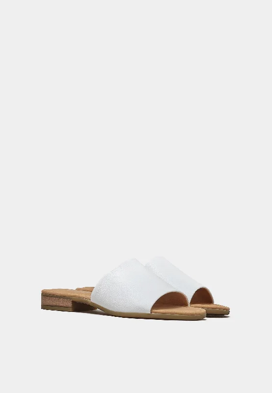 Classic Leather Band Sandal 22 790 White