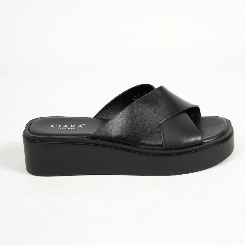 Myah Sandals | Black