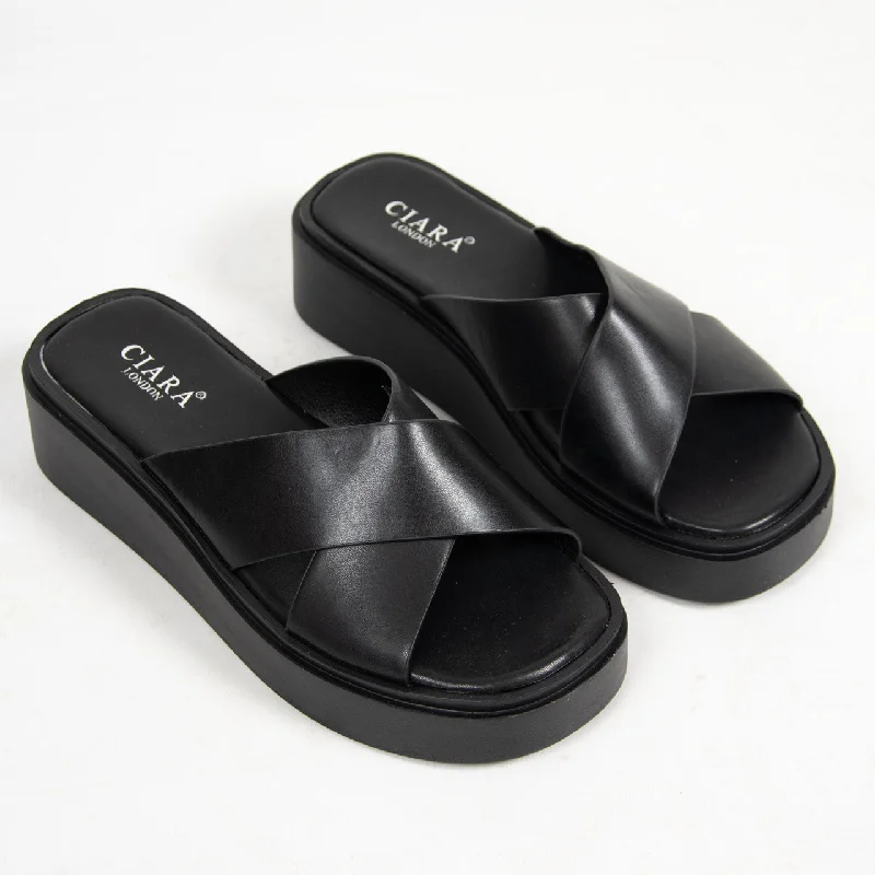 Myah Sandals | Black