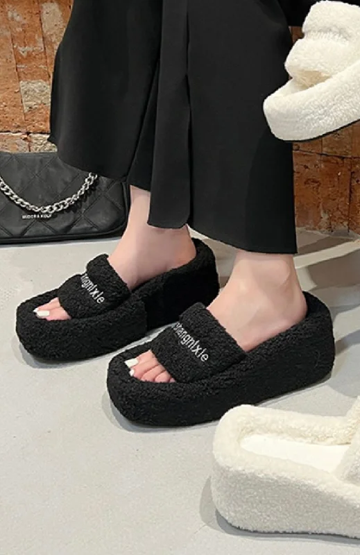 Shishang Fleece Slides