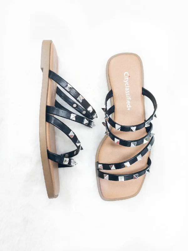 Stepping Forward Sandals - Black