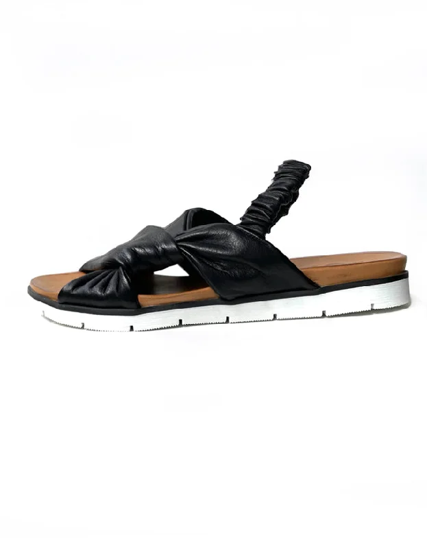 Yara Sandals Black Leather